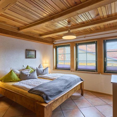 Landhotel Brauner Hirsch Kammerforst Szoba fotó