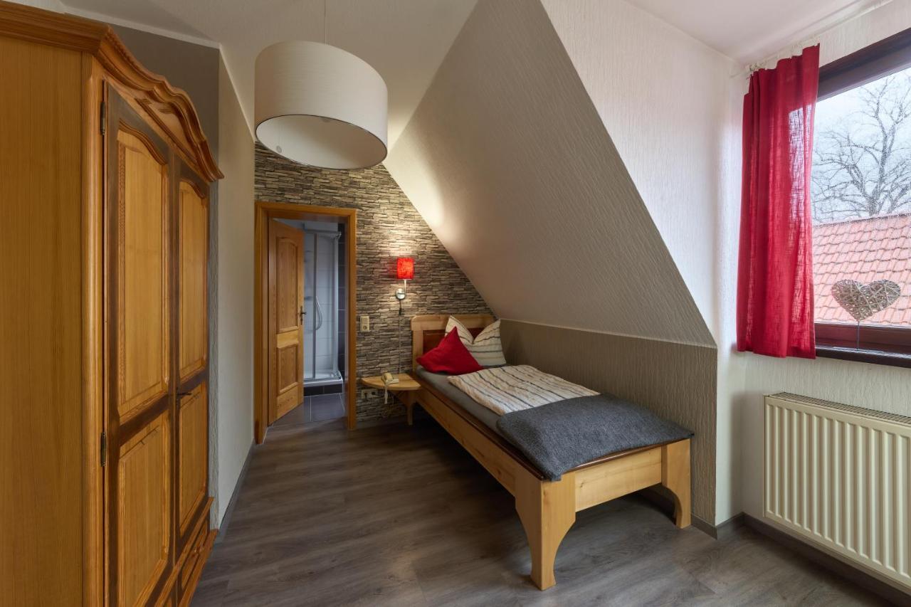 Landhotel Brauner Hirsch Kammerforst Kültér fotó
