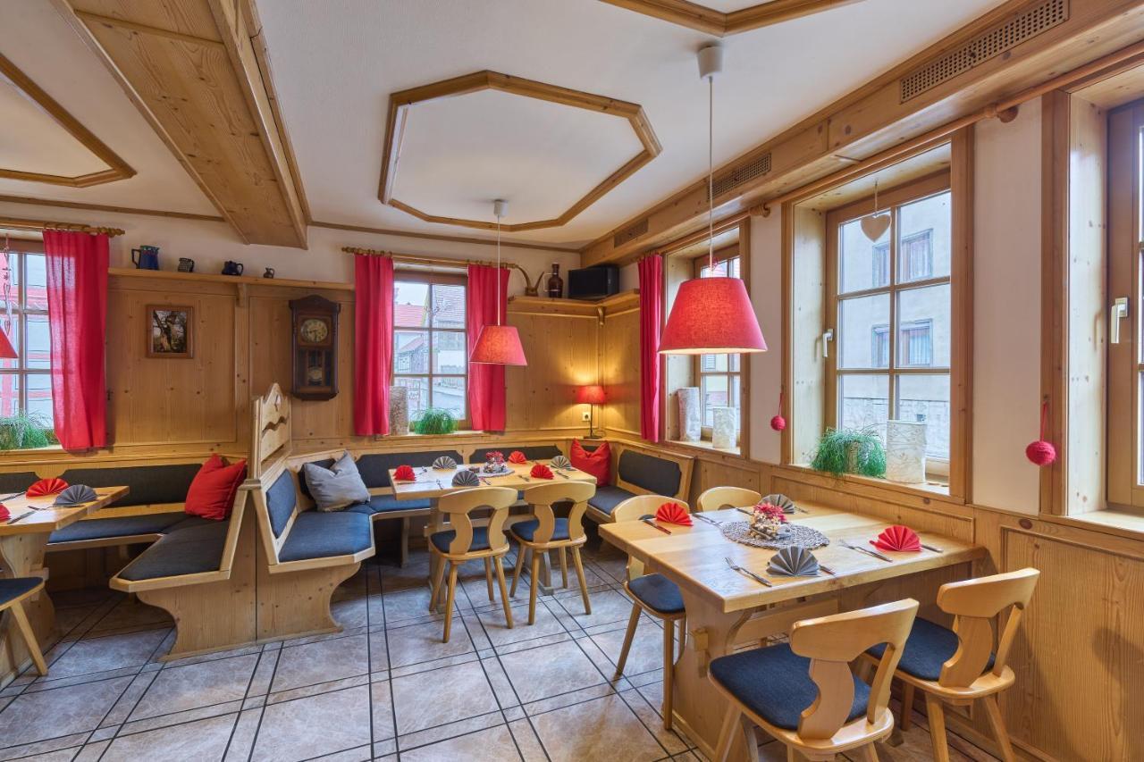 Landhotel Brauner Hirsch Kammerforst Kültér fotó